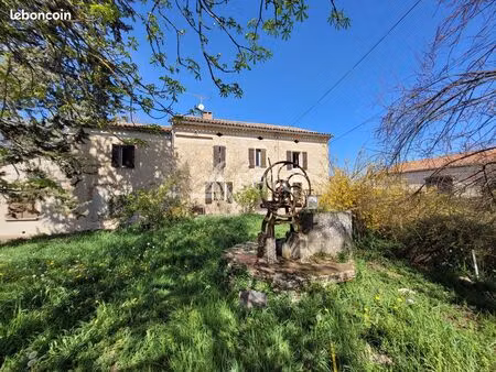 propriété 10 pièces 457 m²