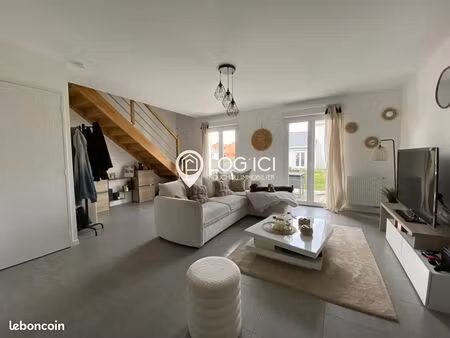 maison 4 pièces 80 m²