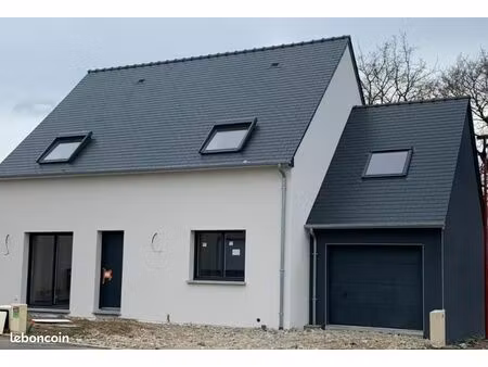 maison 6 pièces 105 m²