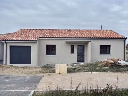 maison 97 m² puygouzon