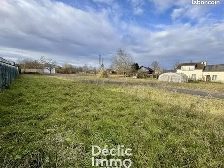 terrain 3 225 m² saint cyr sur loire
