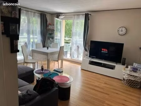 appartement 4 pièces 75 m²
