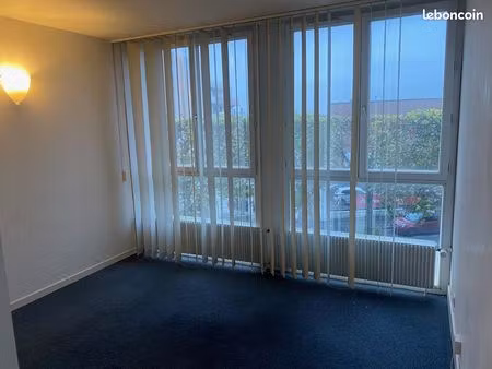 bureau 27 13 m² – adamville – saint-maur-des-fossés