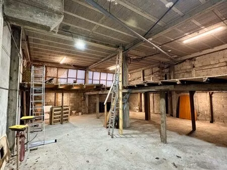 local pro / stockage / garage / entrepôt 160m2