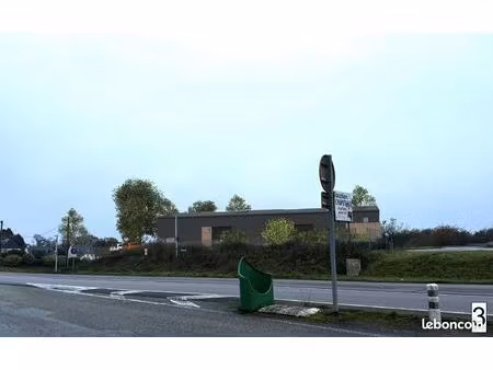 local 245 m² saint evarzec