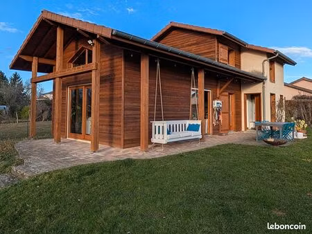 maison 6 pièces 122 m²