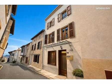 maison 4 pièces 93 m²