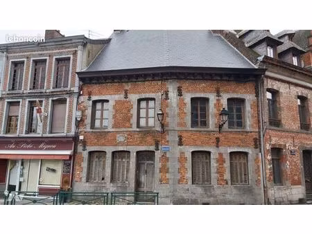 maison 14 pièces 470 m²