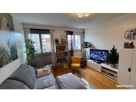 a vendre appartement t4 70m2 beaumont 140 000