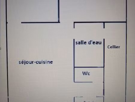 appartement t2+ bureau+cour et box