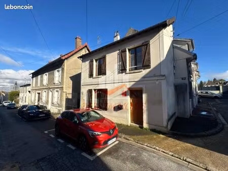 maison 2 pièces 27 m²