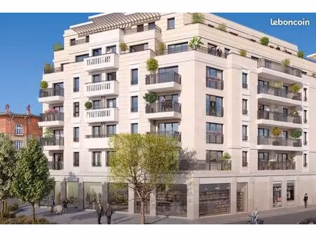 boutiques neuves à louer