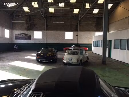 local garage automobile