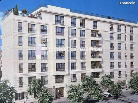 local commercial 131 m²