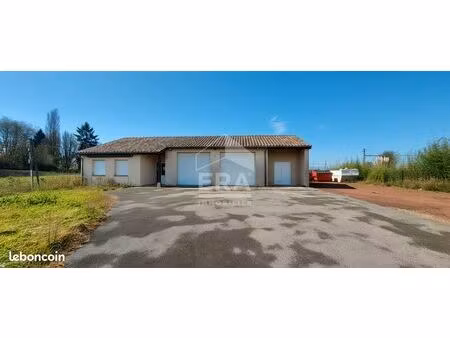 bureaux  local commercial 220 m² senozan