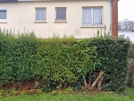 une maison mitoyenne de 63 8 m²