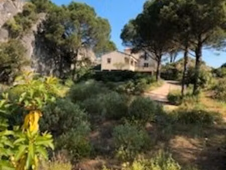 villa proche clermont l'hérault l'environnement et son atout implantée sur 4220 metre carr
