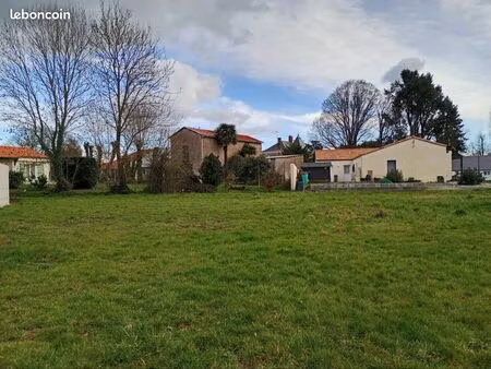 magnifique terrain saint-fulgent