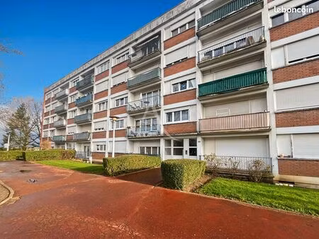 appartement 3 pièces 74 m²