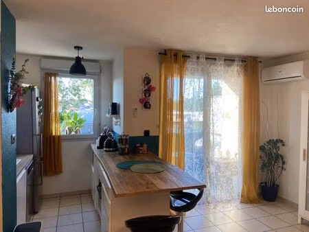 t2 avec piscine et parking souterrain