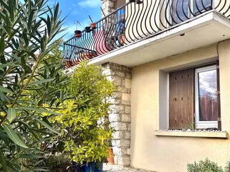 charmante maison avec jardin au centre de castelnau-le-lez