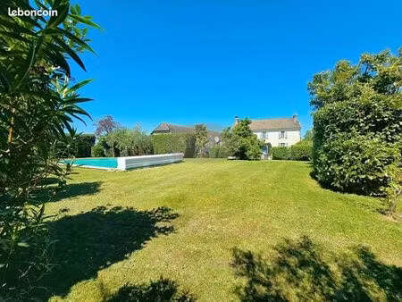 ferme 7 pièces 214 m²