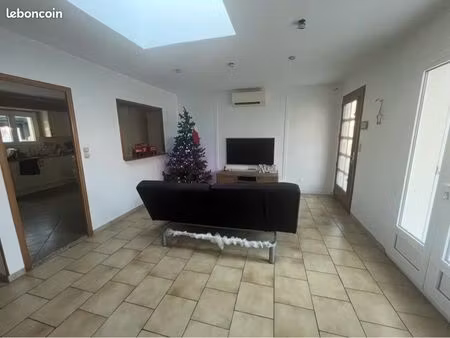 charmante maison de 124m2 sur terrain de 1062m2