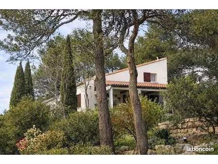 villa 5 pièces 130 m²