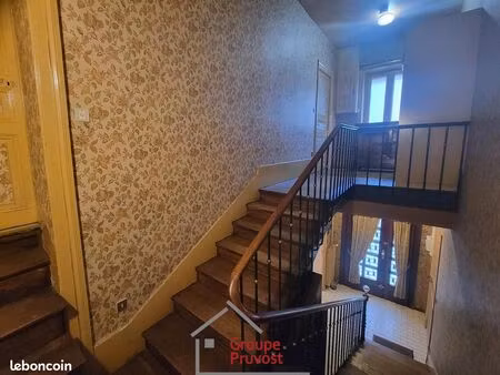 maison de village 6 pièces 165 m²