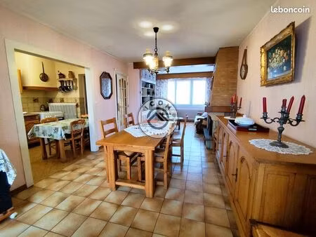 maison 5 pièces 80 m²