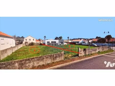 terrain 394 m² st vincent sur jard