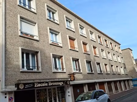 appartement 57m² avec 2 chambres parking fermé et sécurisé + grenier en plein cœur de diep