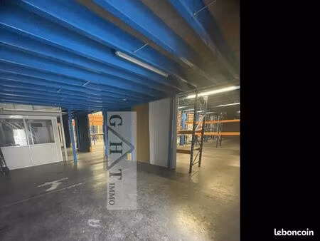 local industriel 1 190 m²