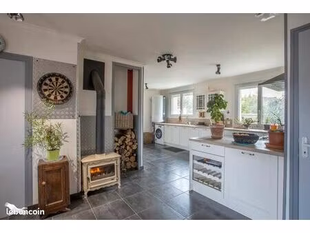 pavillon 5 pièces 98 m²