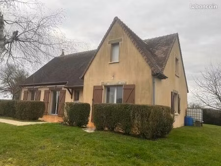 maison a saint hilaire sur erre