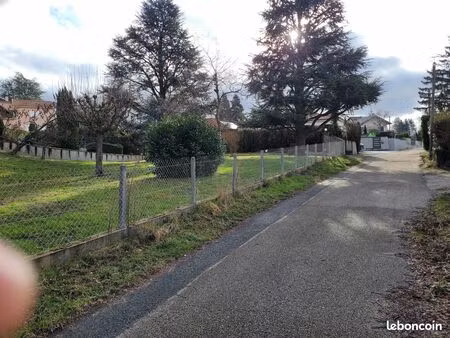 terrain constructible