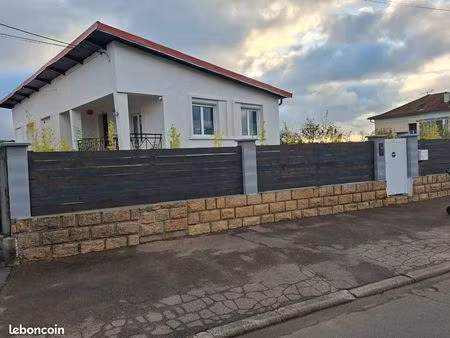 ​ensemble immobilier de 196 m²