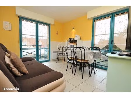 studio 1 pièce 23 m²