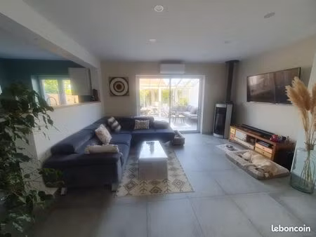 maison rénovée 140 m² avec véranda et spa de nage – cournon-d’auvergne