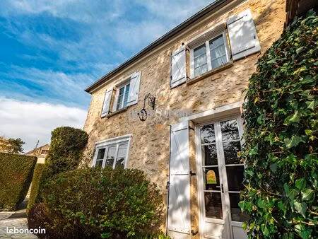 longère 7 pièces 144 m²