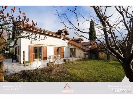 maison 7 pièces 129 m²