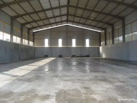 batiment de stockage