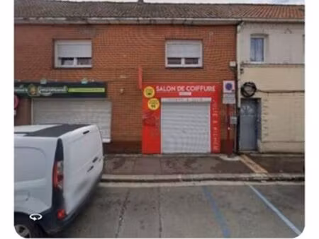 local mixte commerce et habitation