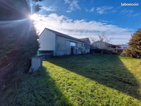 grange 5 pièces 203 m²