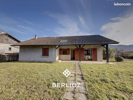 maison 4 pièces 85 m²