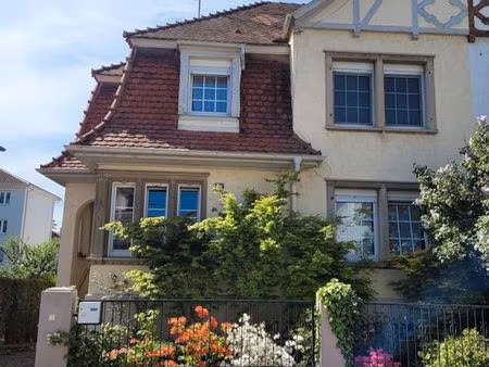 1ère annonce meinau : maison 140 m2 avec jardin et terrasse + 34 m2 mansardés + sous-sol 9