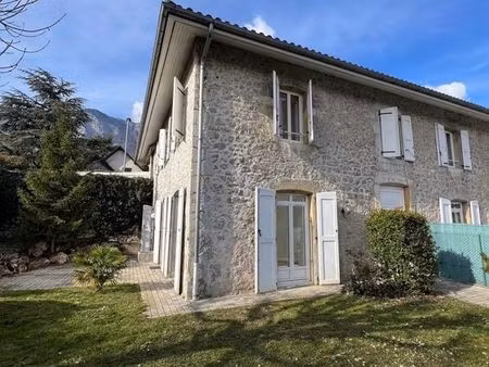 duplex 4 pièces 97 m²