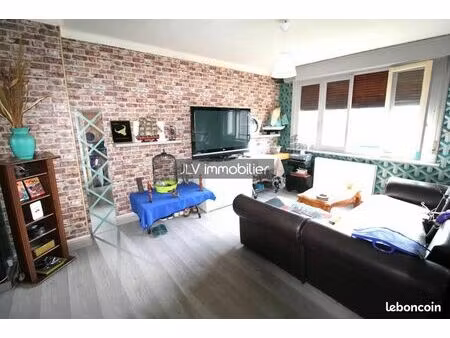 immeuble 6 pièces 131 m²