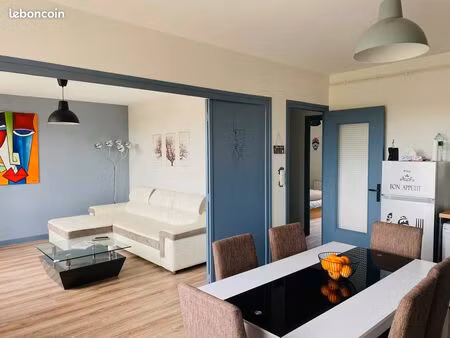 a louer f3 - 66m² proche à pied du centre de la ville de randan