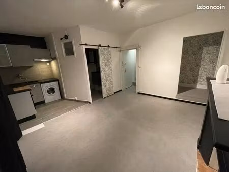 loue f2 lumineux et calme